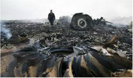 wreckage of MH17