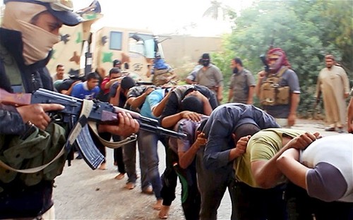 Isis frogmarches government troops in Iraq